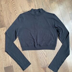 lululemon athletica Black Crop Top